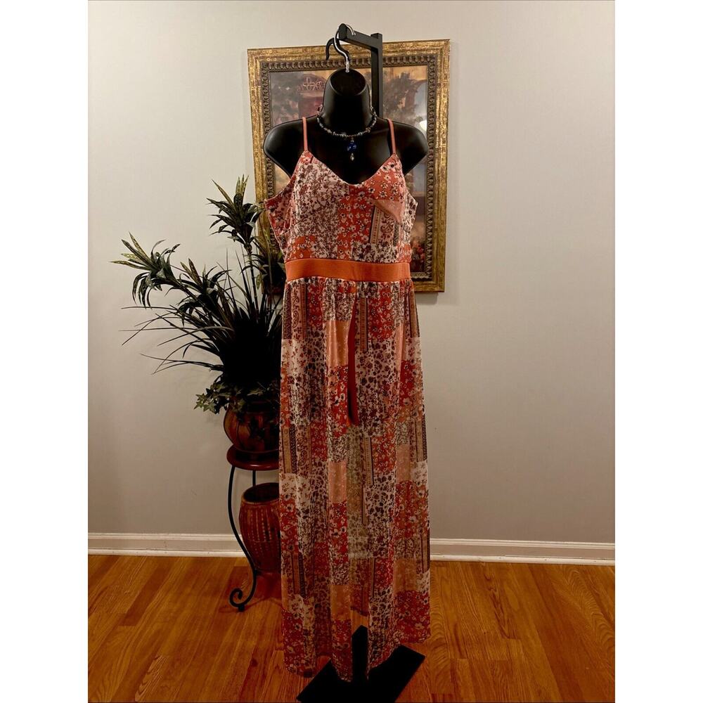 no boundaries Women shorts Dress Maxi Size XL Adjustable Strap Sweetheart Neck